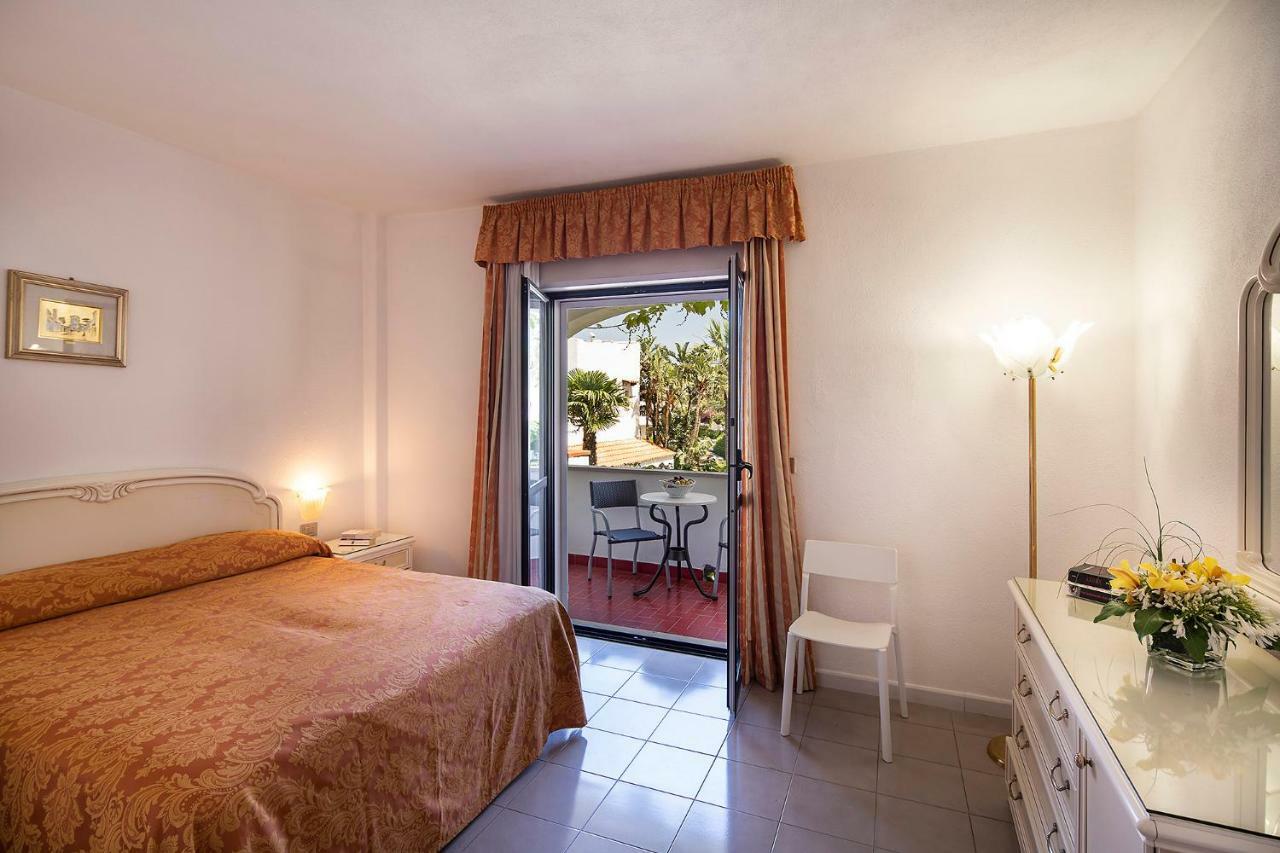 Hotel Terme Royal Palm Forio di Ischia Exterior foto